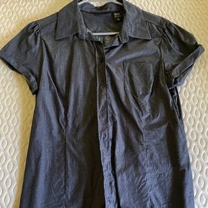 Casual button up blouse